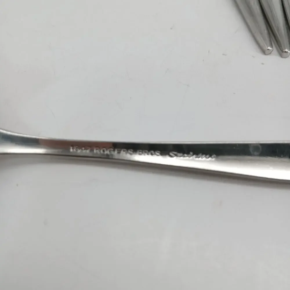 7X Forks Vtg 1847 Rogers Bros. Youth Pattern Stainless Steel 2 Salad & 5 Dinner